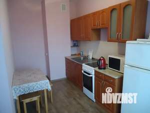 1-к квартира, посуточно, 38м2, 7/12 этаж