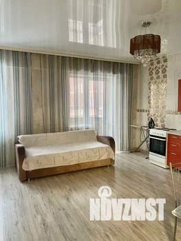 1-к квартира, посуточно, 47м2, 9/16 этаж