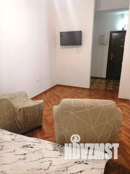 2-к квартира, посуточно, 40м2, 1/10 этаж