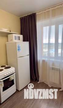 1-к квартира, посуточно, 45м2, 15/16 этаж