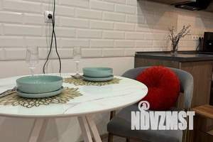 1-к квартира, посуточно, 53м2, 10/10 этаж