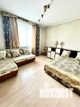 Студия квартира, посуточно, 33м2, 8/14 этаж