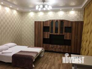 1-к квартира, посуточно, 35м2, 1/1 этаж