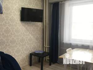 1-к квартира, посуточно, 38м2, 1/18 этаж