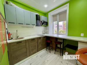 1-к квартира, посуточно, 37м2, 3/3 этаж