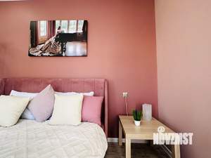 Студия квартира, посуточно, 40м2, 3/15 этаж
