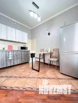 1-к квартира, посуточно, 35м2, 2/6 этаж