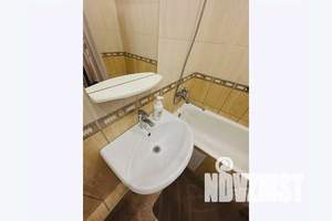 1-к квартира, посуточно, 40м2, 5/17 этаж