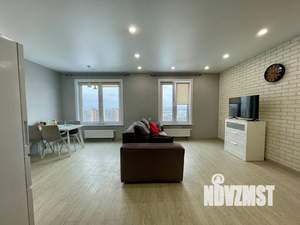 2-к квартира, посуточно, 53м2, 15/15 этаж