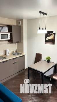 Студия квартира, посуточно, 40м2, 4/9 этаж