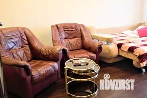 1-к квартира, посуточно, 46м2, 7/15 этаж