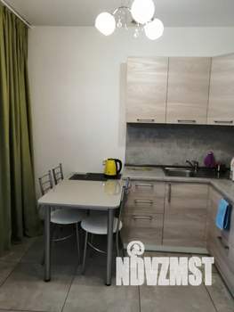 1-к квартира, посуточно, 40м2, 3/7 этаж