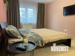 2-к квартира, посуточно, 45м2, 1/6 этаж