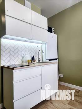 Студия квартира, посуточно, 34м2, 17/17 этаж