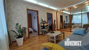 4-к квартира, посуточно, 65м2, 2/5 этаж