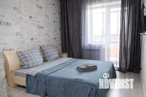 Студия квартира, посуточно, 35м2, 10/12 этаж