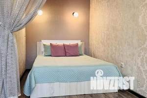 1-к квартира, посуточно, 40м2, 7/9 этаж