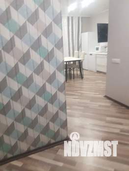 Студия квартира, посуточно, 45м2, 2/17 этаж