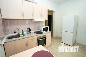 Студия квартира, посуточно, 30м2, 4/16 этаж