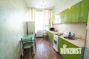 1-к квартира, посуточно, 40м2, 9/10 этаж