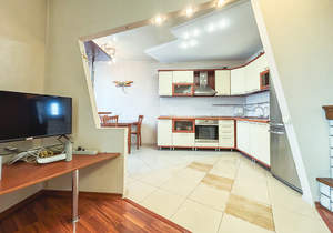 3-к квартира, на длительный срок, 96м2, 5/5 этаж