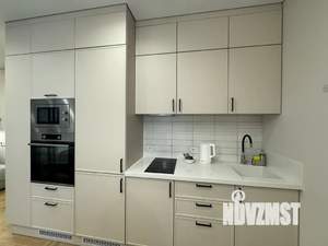 Студия квартира, посуточно, 35м2, 14/17 этаж