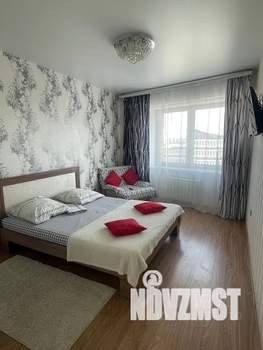 1-к квартира, посуточно, 47м2, 9/16 этаж