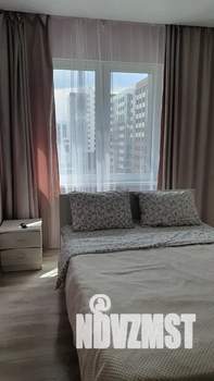 1-к квартира, посуточно, 32м2, 6/9 этаж