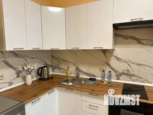 2-к квартира, посуточно, 44м2, 6/16 этаж