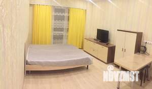 1-к квартира, посуточно, 38м2, 3/15 этаж