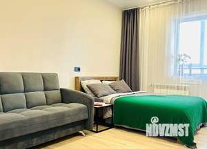 Студия квартира, посуточно, 38м2, 3/17 этаж