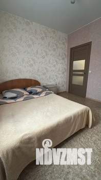 2-к квартира, посуточно, 75м2, 3/17 этаж