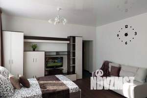 1-к квартира, посуточно, 37м2, 1/4 этаж