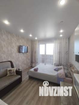 Студия квартира, посуточно, 32м2, 13/16 этаж