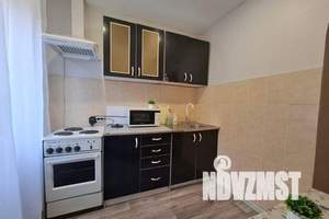 1-к квартира, посуточно, 32м2, 1/5 этаж