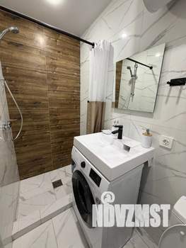 Студия квартира, посуточно, 24м2, 7/17 этаж