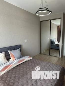 1-к квартира, посуточно, 40м2, 13/16 этаж