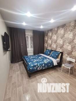 1-к квартира, посуточно, 40м2, 12/18 этаж