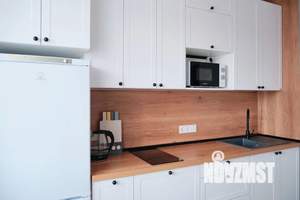 1-к квартира, посуточно, 45м2, 3/8 этаж