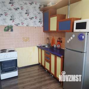 1-к квартира, посуточно, 38м2, 9/9 этаж