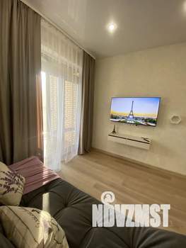 1-к квартира, посуточно, 44м2, 7/9 этаж