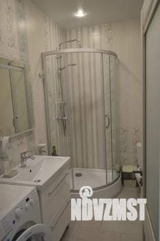 2-к квартира, посуточно, 45м2, 4/9 этаж