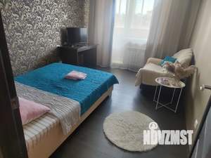 1-к квартира, посуточно, 42м2, 5/9 этаж