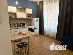 1-к квартира, посуточно, 40м2, 4/9 этаж