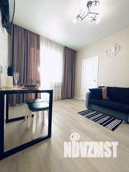 1-к квартира, посуточно, 40м2, 1/1 этаж