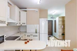 1-к квартира, посуточно, 38м2, 8/17 этаж