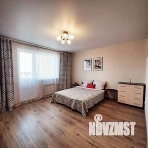 3-к квартира, посуточно, 55м2, 1/1 этаж