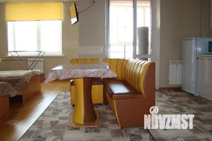 Студия квартира, посуточно, 40м2, 10/15 этаж