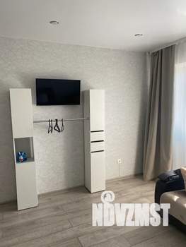 1-к квартира, посуточно, 39м2, 10/10 этаж