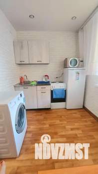 1-к квартира, посуточно, 35м2, 3/5 этаж